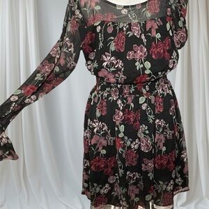 Xhilaration Fun & Flirty Little Sexy‎ Floral Dress N/T Lightweight Sheer & Comfy
